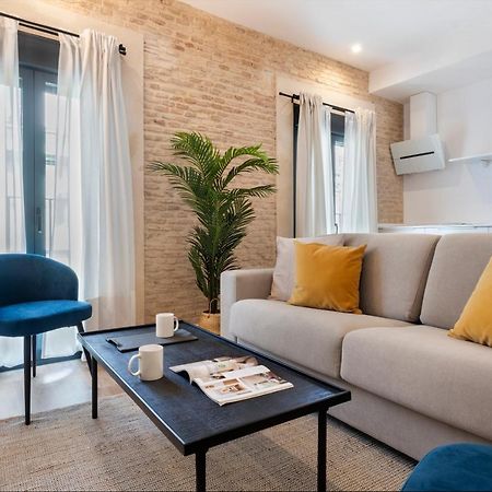 Magno Apartments Feria 132 Севілья Екстер'єр фото