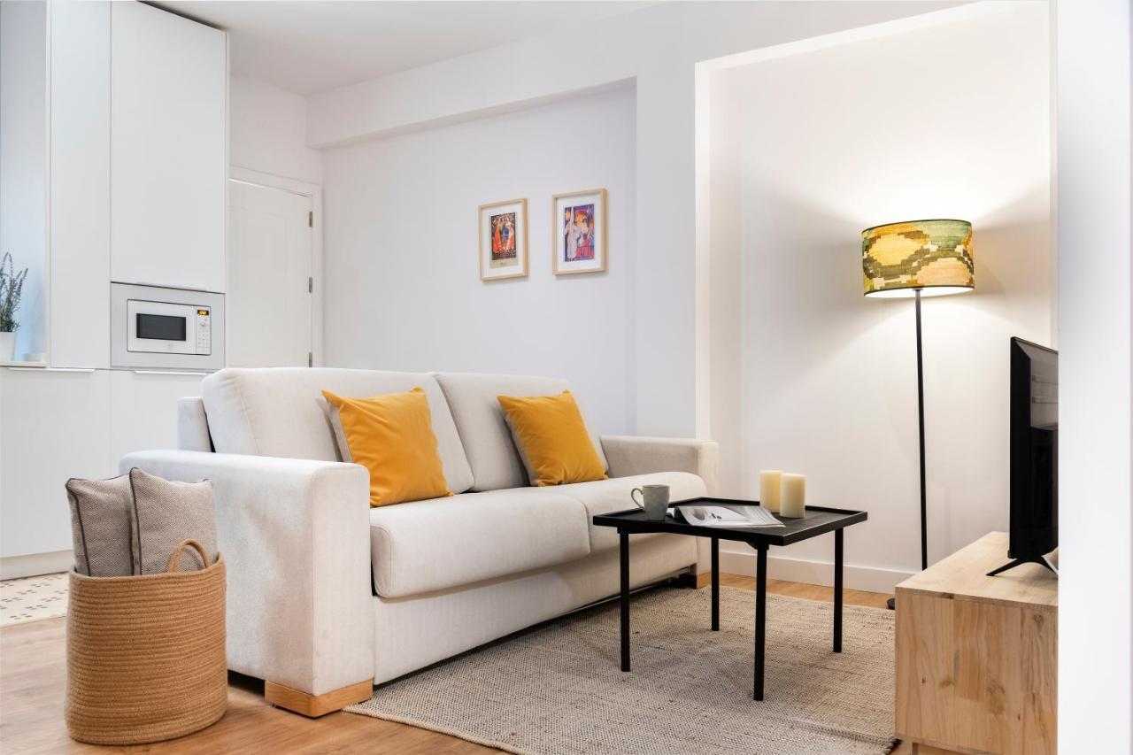 Magno Apartments Feria 132 Севілья Екстер'єр фото