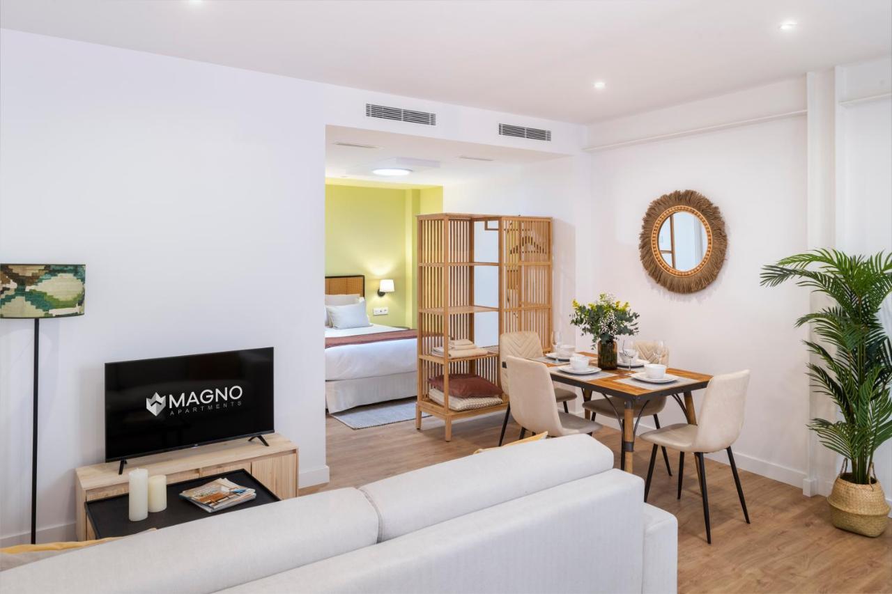 Magno Apartments Feria 132 Севілья Екстер'єр фото