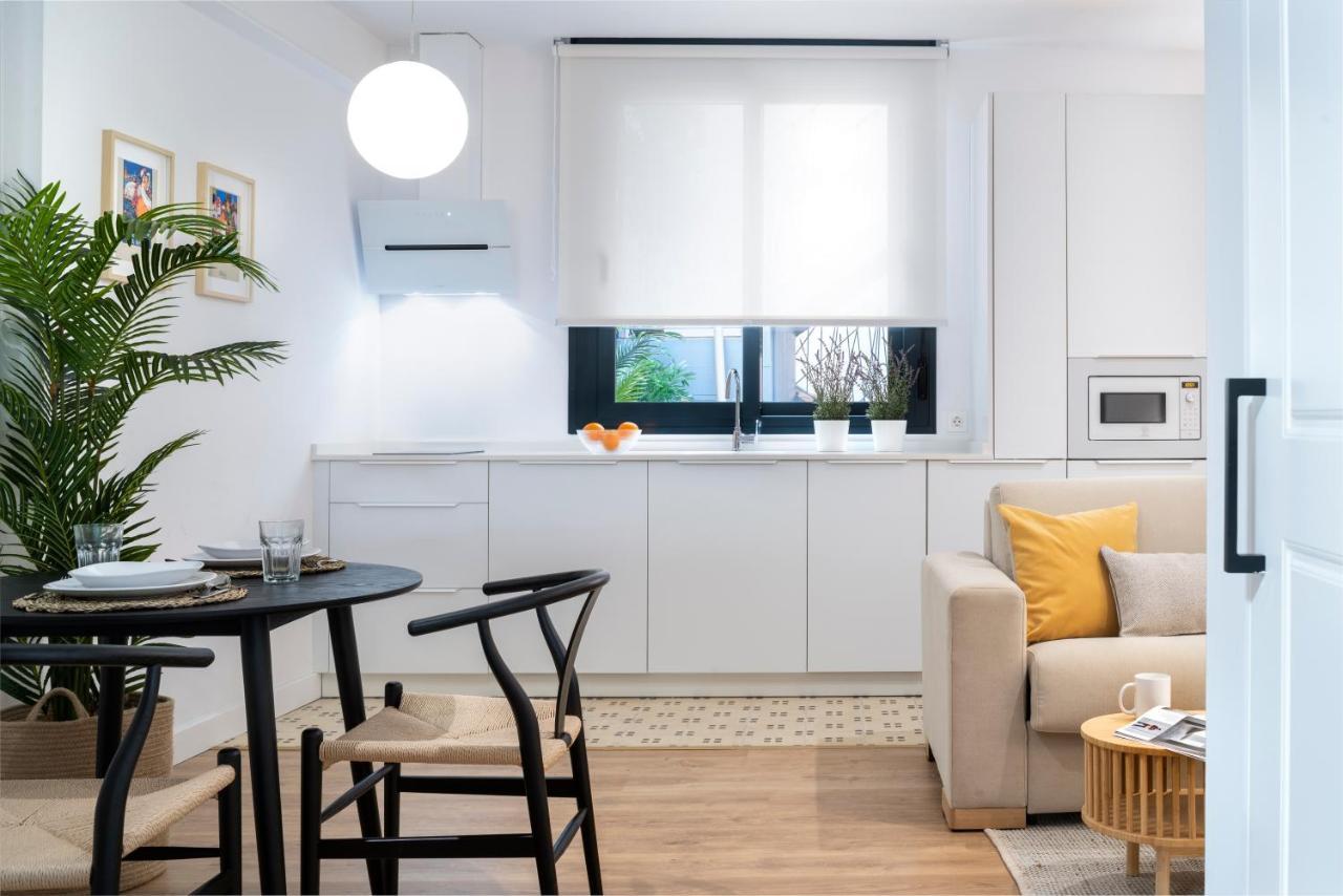 Magno Apartments Feria 132 Севілья Екстер'єр фото